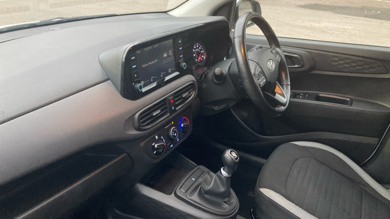 Hyundai i10 1.2 MPi SE Connect 5dr Petrol Hatchback